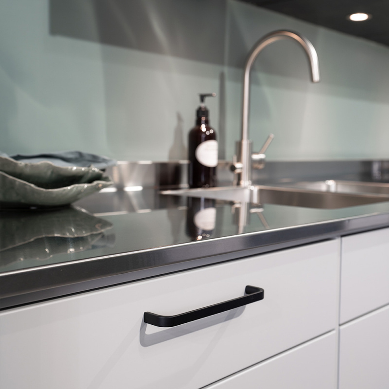 Håndtak Grace - 160mm - Matt sort