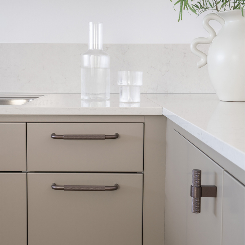 Knott T Helix - Mørk bronse