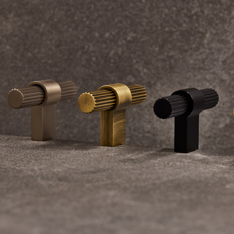 Knott T Helix Stripe