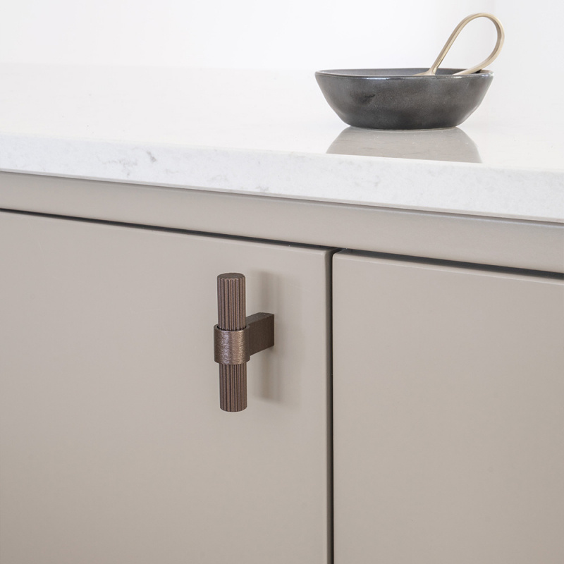 Knott T Helix Stripe - Mørk bronse