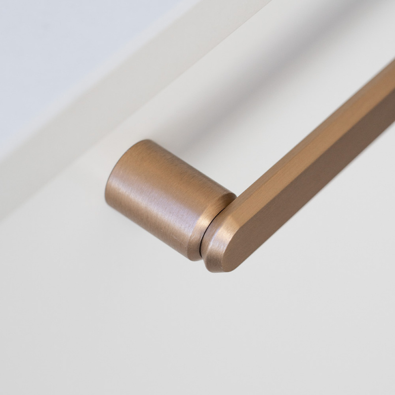 Håndtak Fase - 160mm - Mørk børstet messing