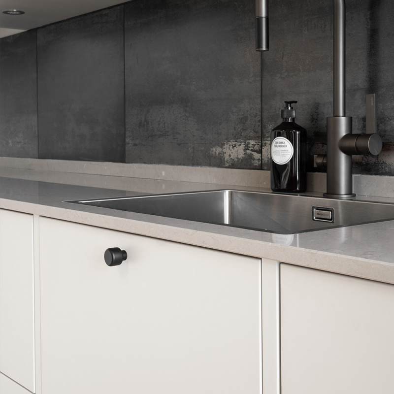 Knott Esther - 28mm - Matt svart