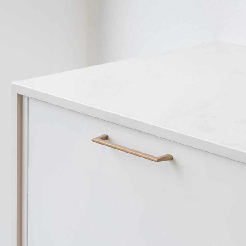 Håndtak Liv - 160mm - Børstet lys gull