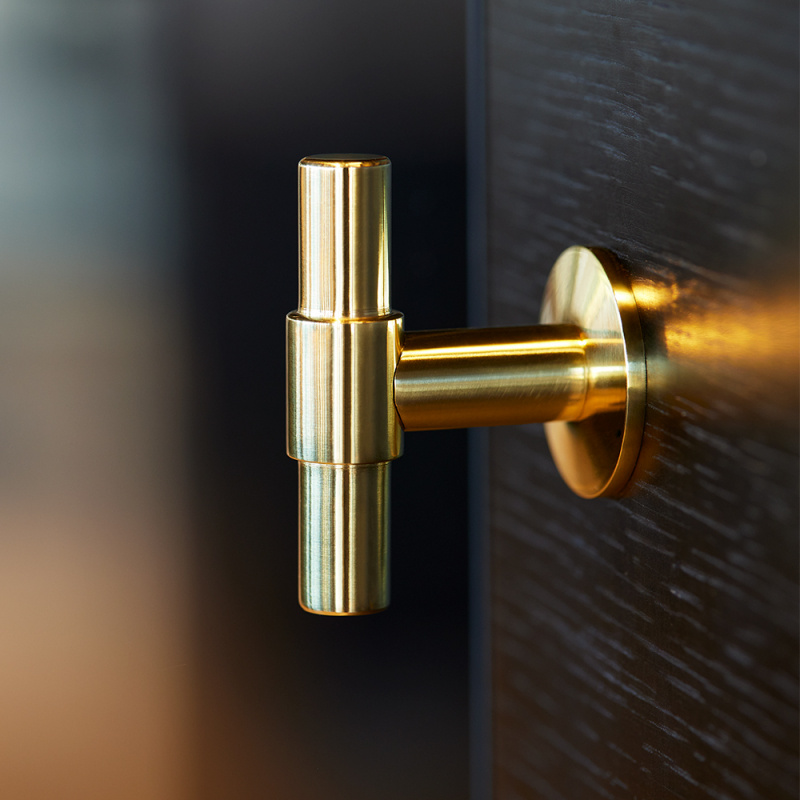 Knott T Uniform - Messing