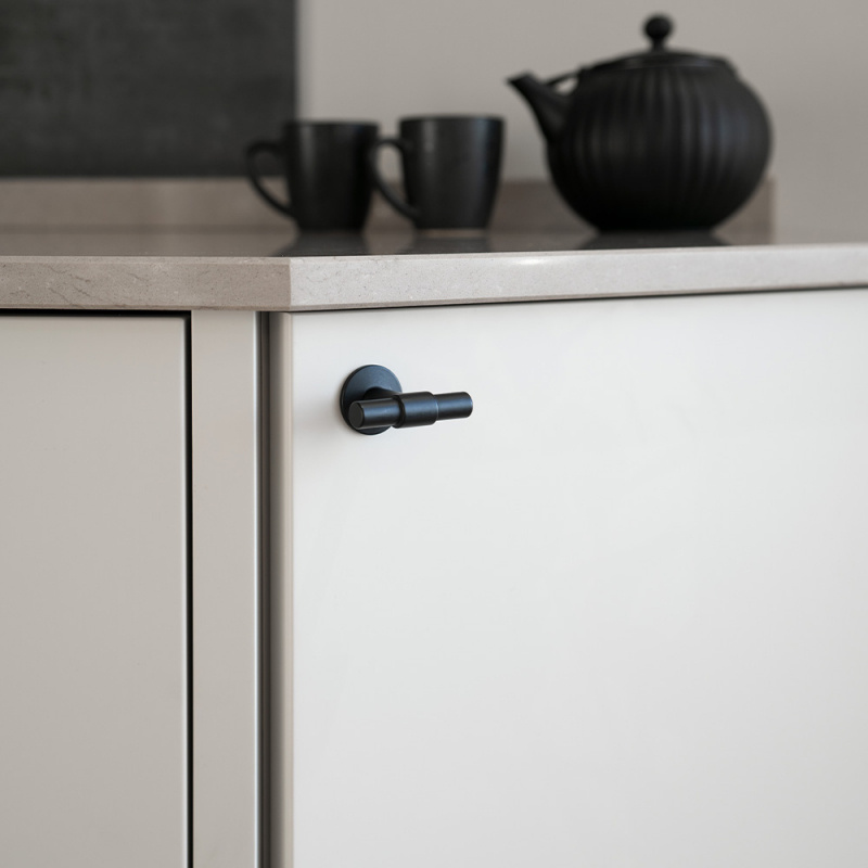 Knott T Uniform - Matt svart