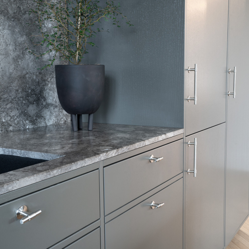 Håndtak Uniform - 128mm - Børstet rustfritt