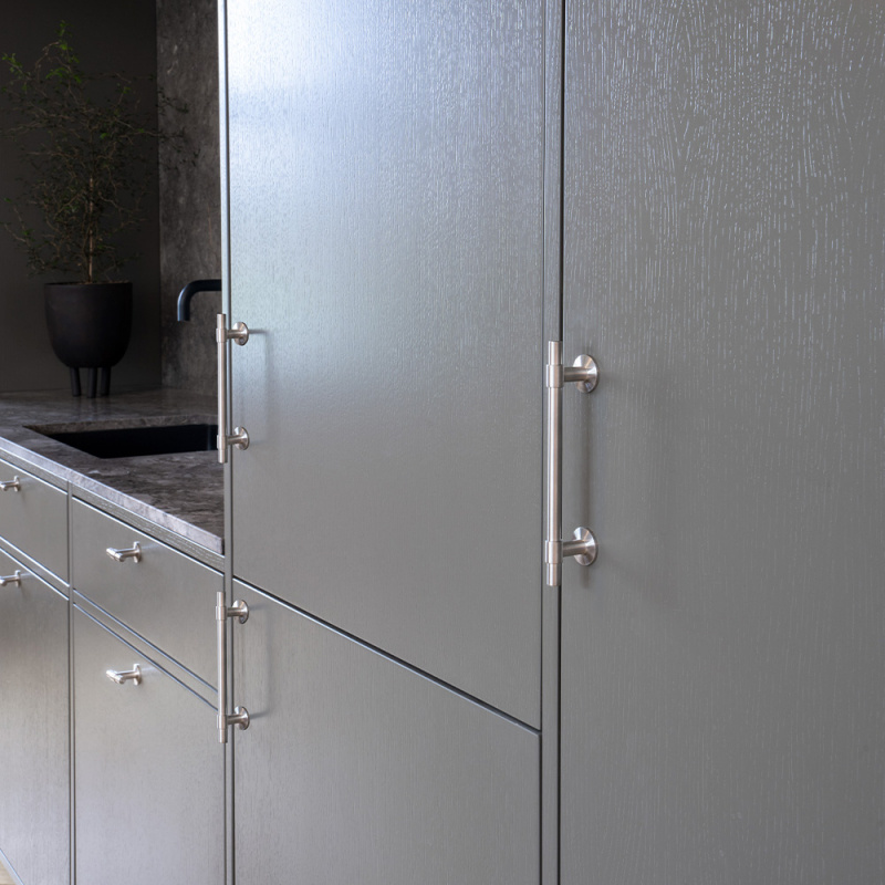 Håndtak Uniform - 128mm - Børstet rustfritt