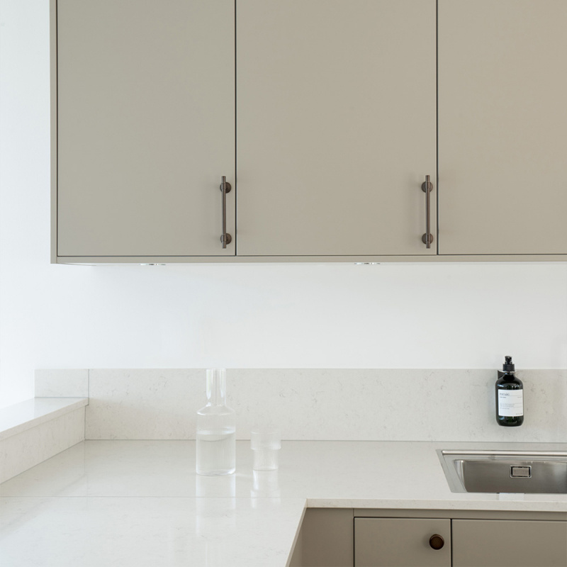 Håndtak Uniform - 128mm - Brunet messing