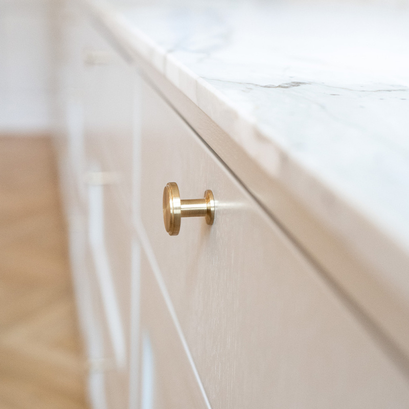 Knott Uno - 30mm - Børstet ubehandlet messing