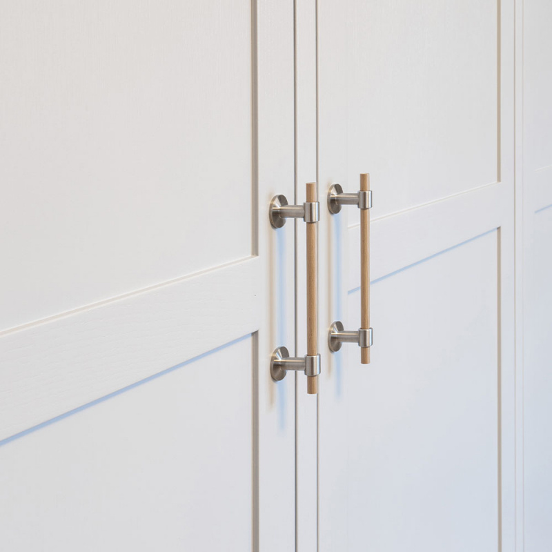 Håndtak Uniform - 128mm - Eik/Børstet rustfritt stål