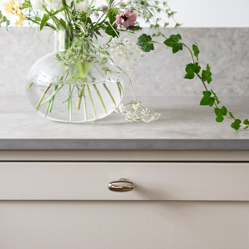 Knott T Oliver - Forniklet