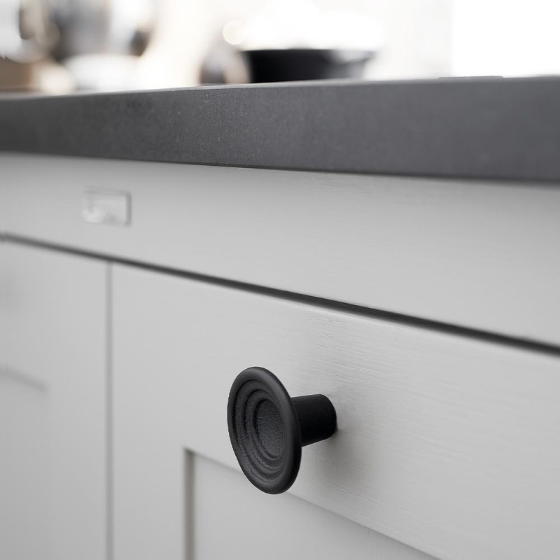 Knopp Fleur - 46mm - Støpejern svart