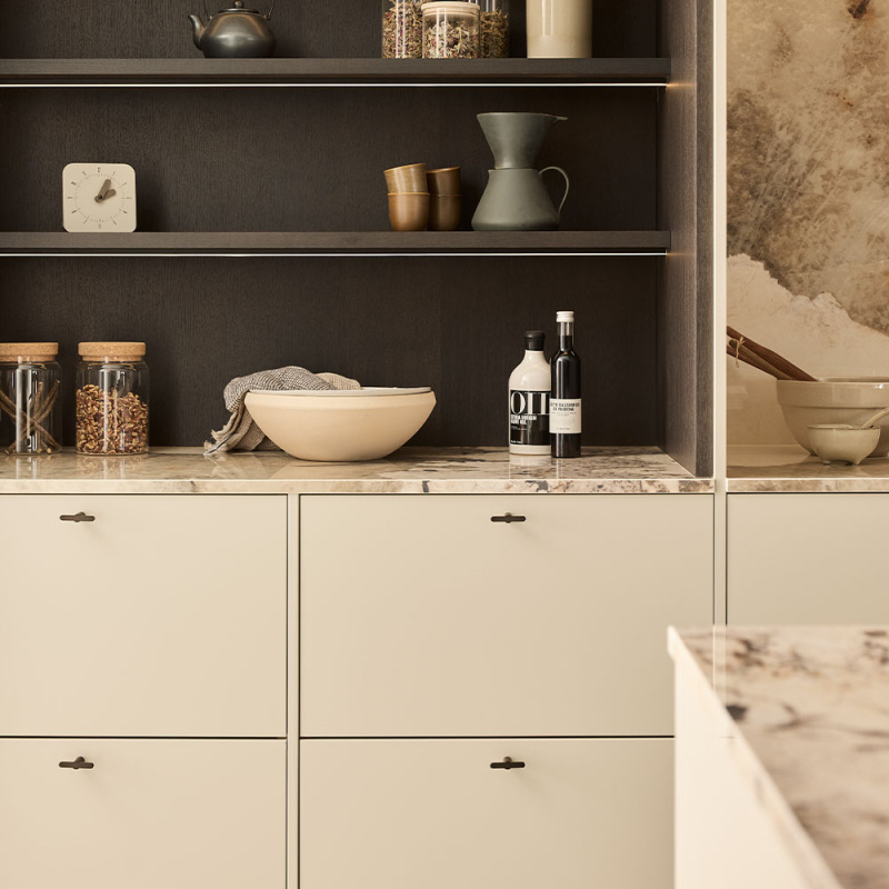 Knott T Flow - Brunet messing