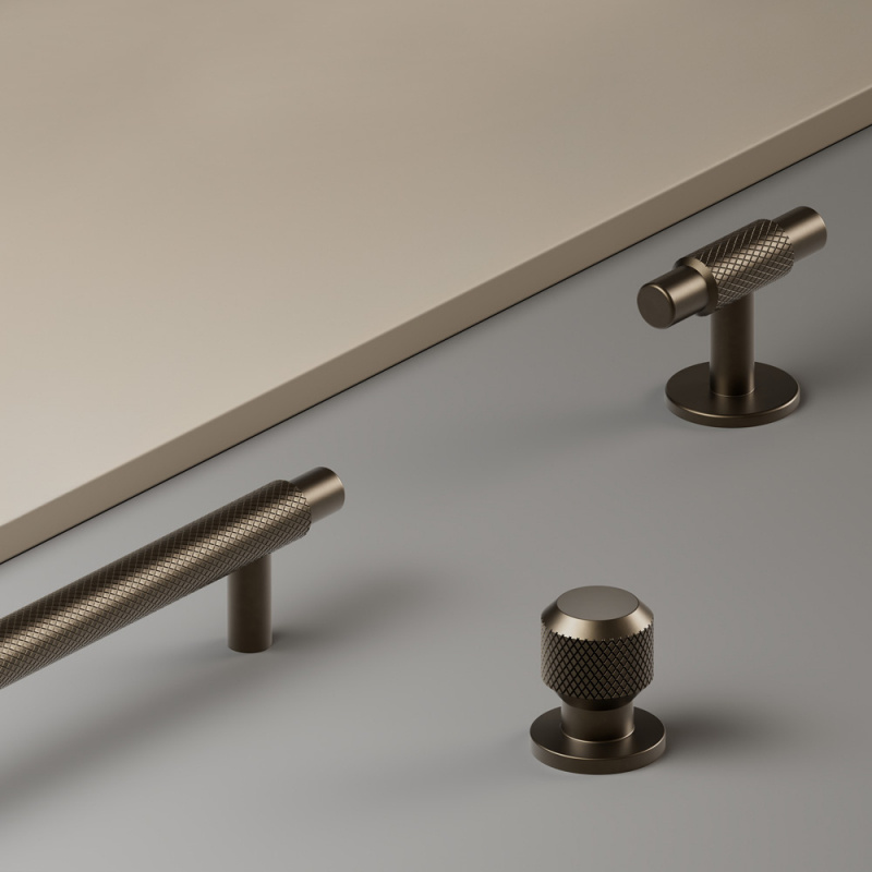 Knott T Manor – Matt bronse