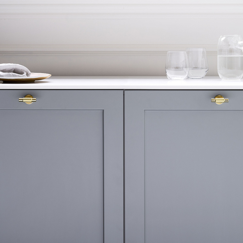 Knott Manor T - Gull