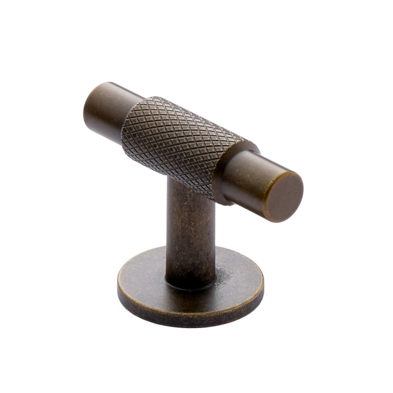 Knott Manor T - Antikk messing