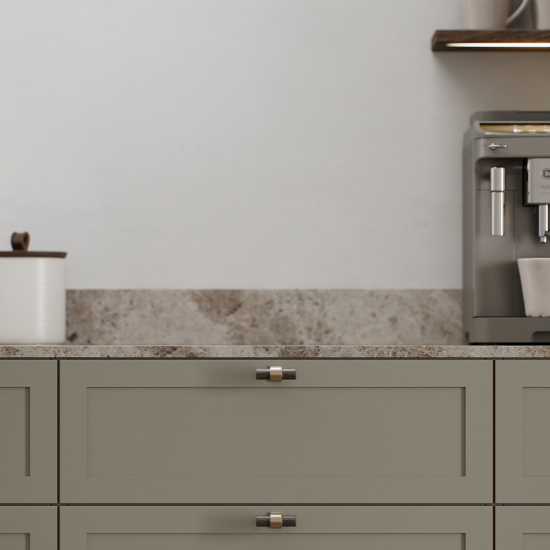 Knott T Bond – Mørkbeiset eik/Børstet messing