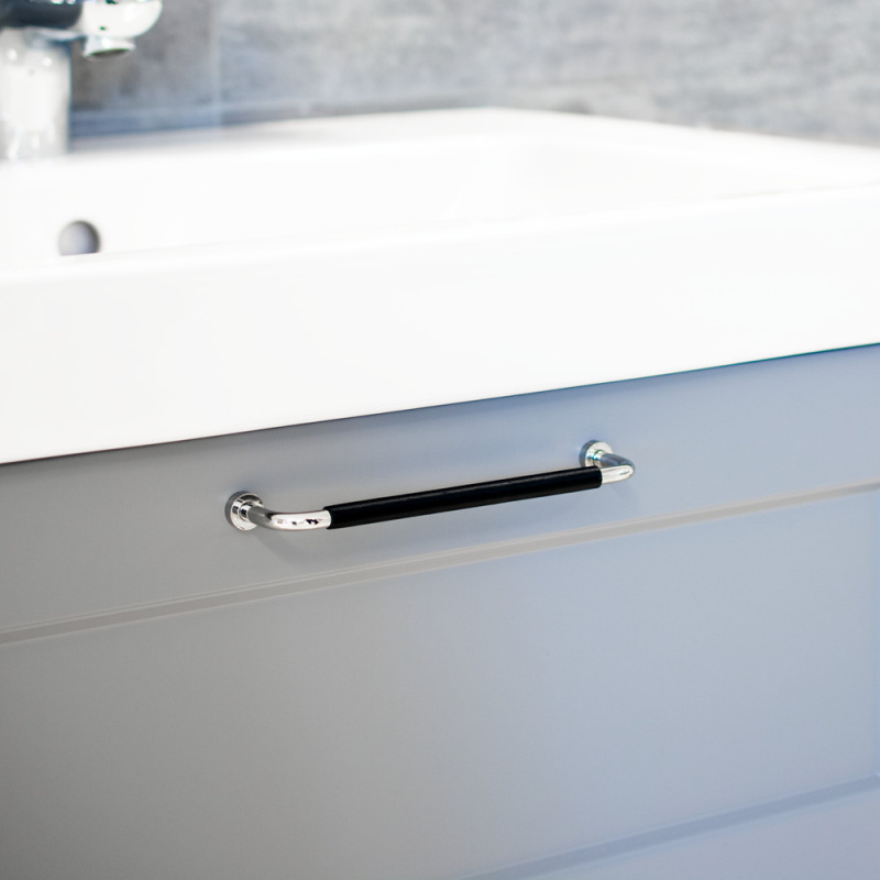 Håndtak Lounge - 160mm - Krom/Svart Lærinpakket