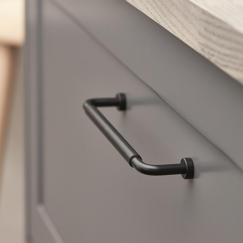 Håndtak Lounge - 160mm - Svart/Svart lærinnpakket