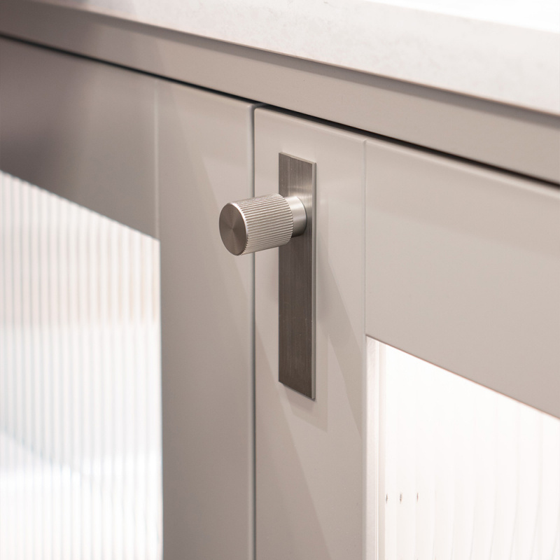 Knott Arpa - Bakplate - Rustfri look