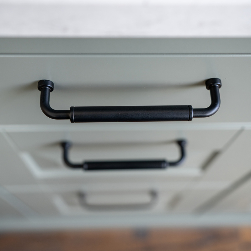 Håndtak Brohult M - 128mm - Svart/Svart