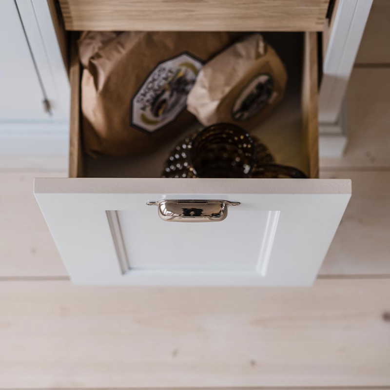 Skålhåndtak Newport i et vakkert kjøkken fra Tibrokök