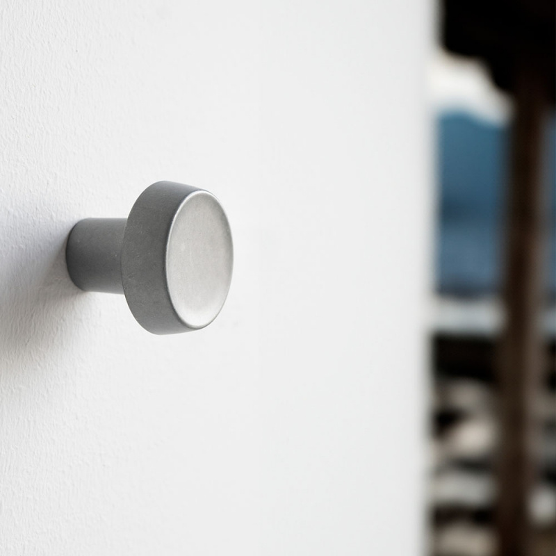 Knagg Caligola - 50mm - Zink