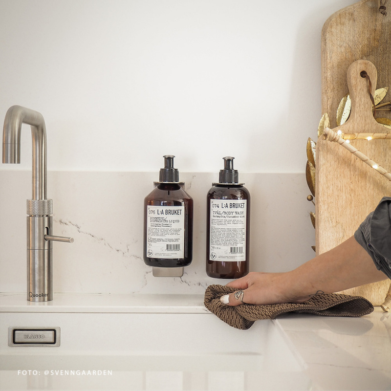 Base - Såpepumpeholder - Polert Krom