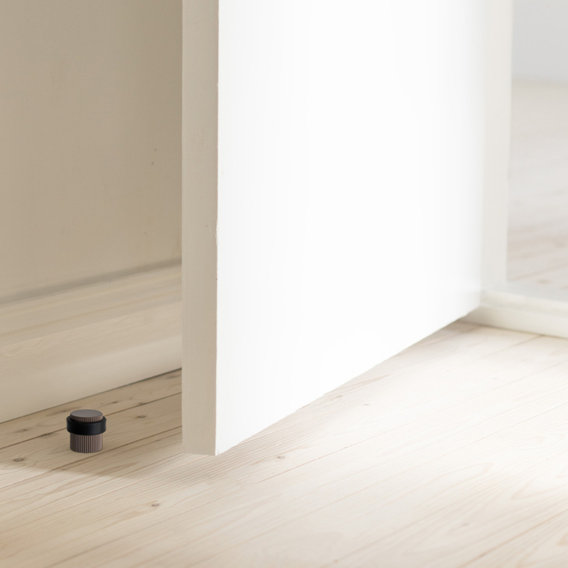 Dørstopper Helix Stripe - Mørk bronse