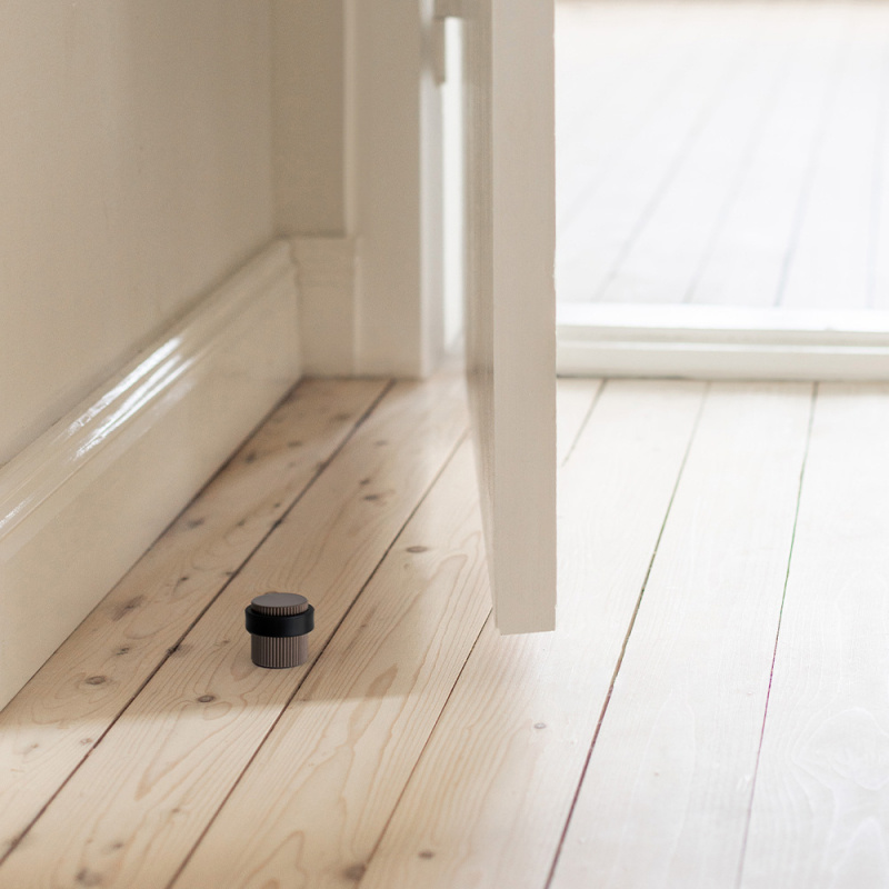 Dørstopper Helix Stripe - Mørk bronse