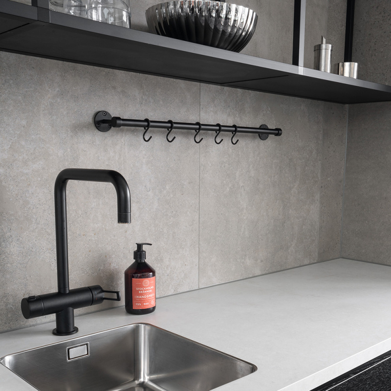 Veggoppbevaring til kjøkken Aveny - 600mm - Komplett - Matt svart