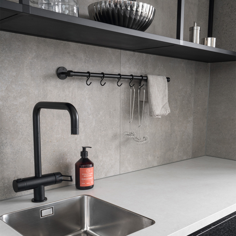 Veggoppbevaring til kjøkken Aveny - 600mm - Komplett - Matt svart