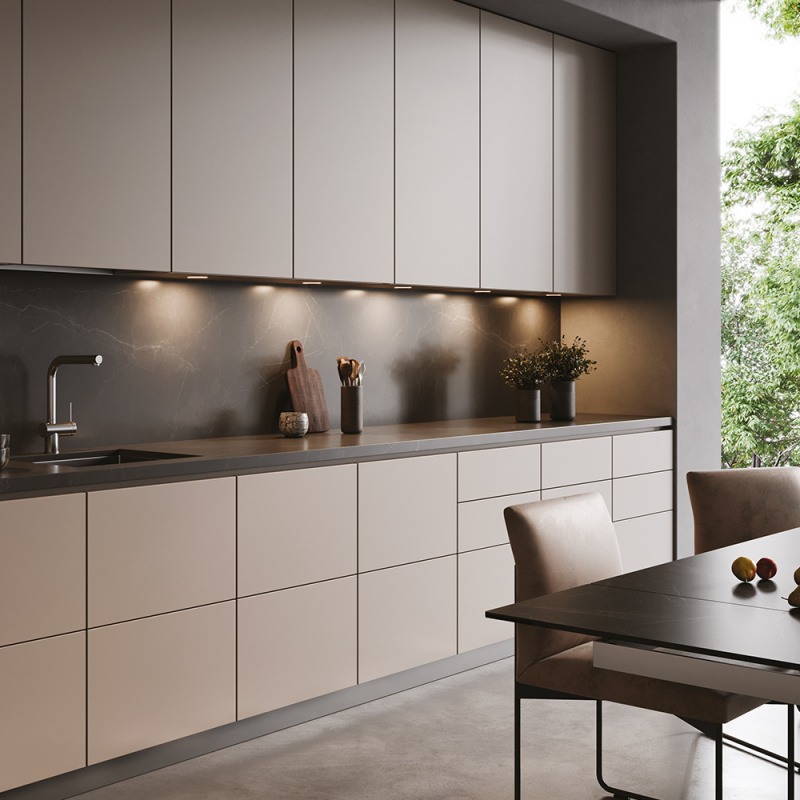 LED-spot Holl D-M med lokk - Rustfri-look