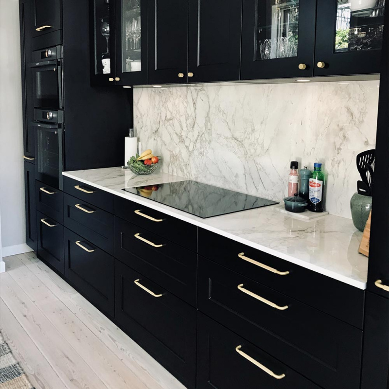 Håndtak Helix messing. Foto: maschavang.dk