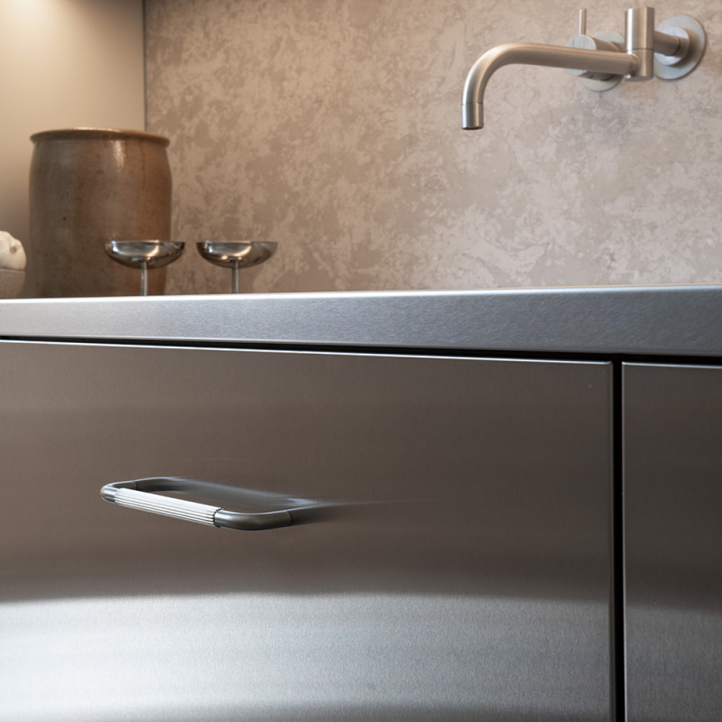 Håndtak Helix Stripe - Rustfri look 