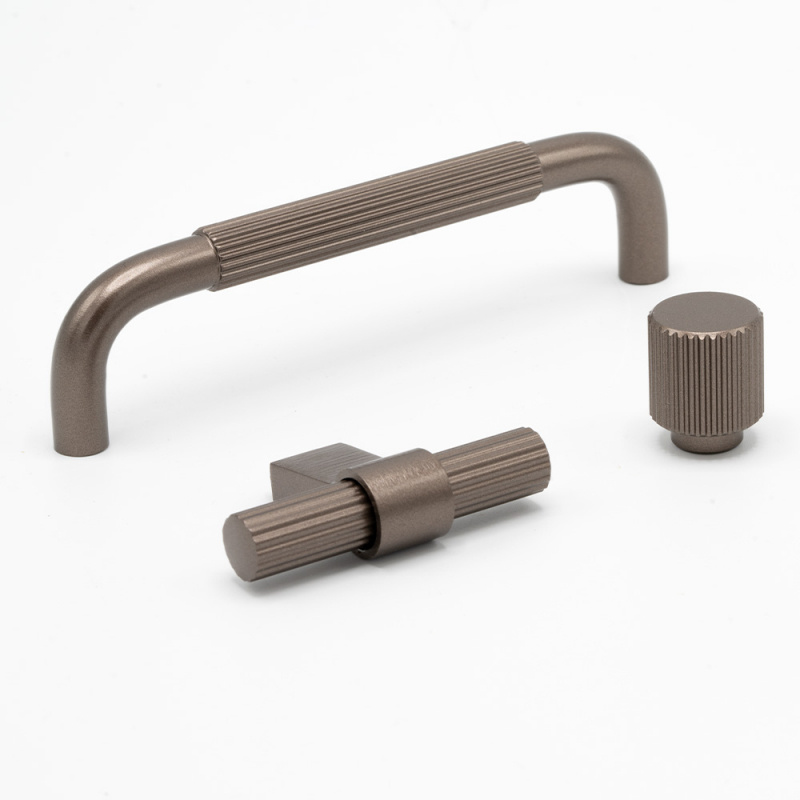 Håndtak Helix Stripe - Mørk bronse