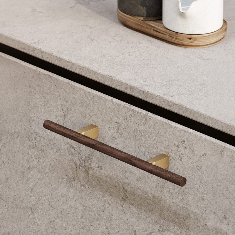 Håndtak Kumo Wood - Valnøtt/messing