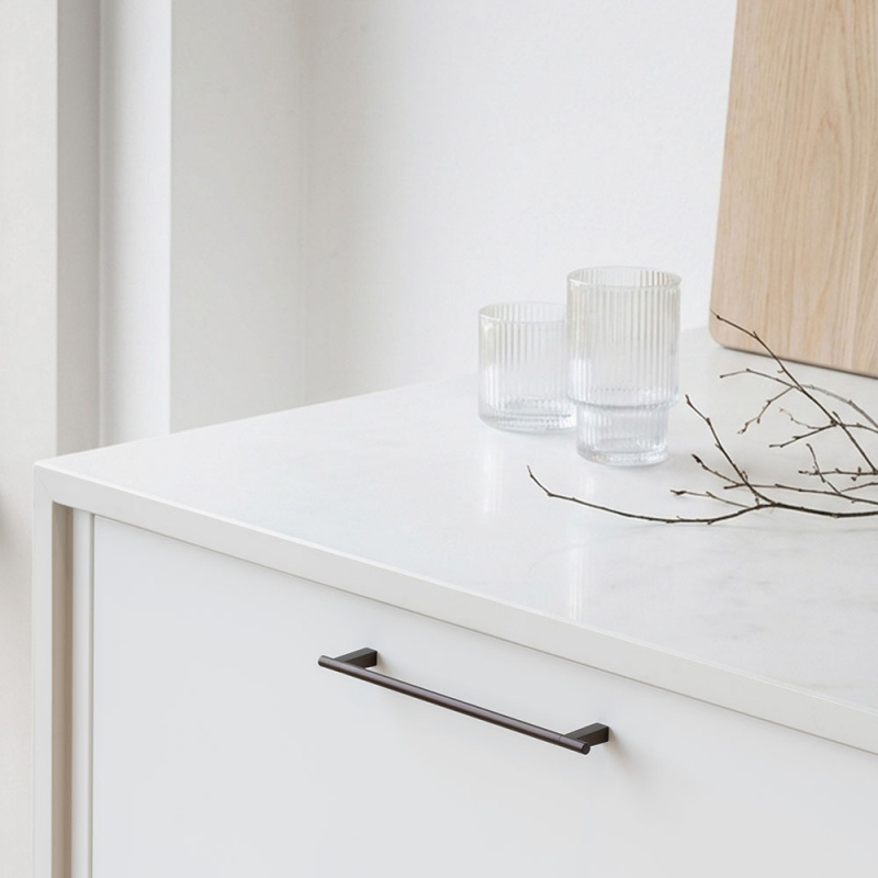 Håndtak Petit - Brunet messing