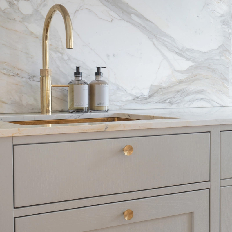 Knott Sture - Børstet ubehandlet messing