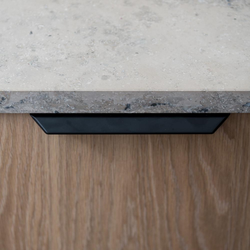 Vann matt svart detalj