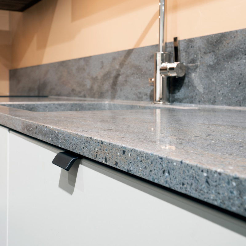 Profilhåndtak Side - Matt svart